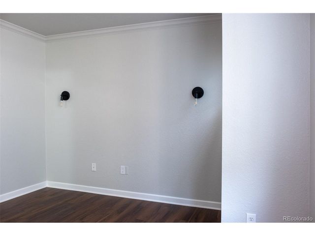 4527 W 37th Ave 4, Denver, CO 80212