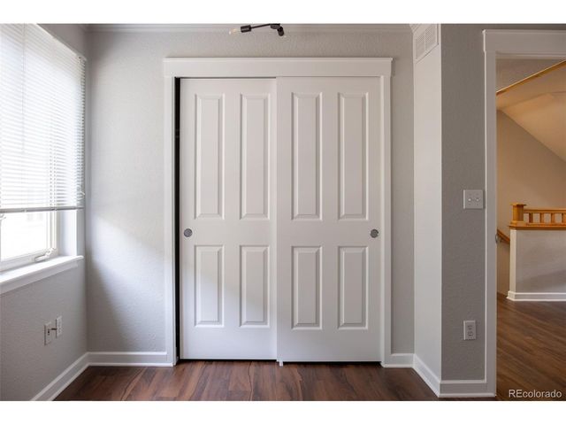 4527 W 37th Ave 4, Denver, CO 80212