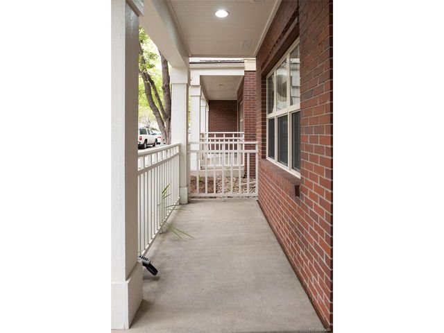 4527 W 37th Ave 4, Denver, CO 80212