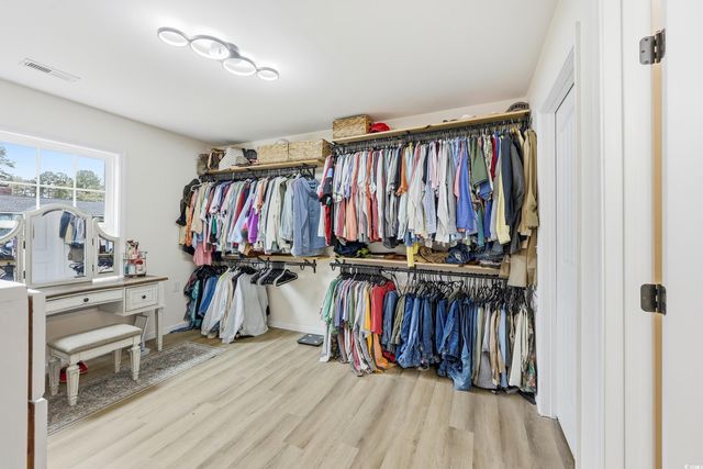 160 Leadwood St., Andrews, SC 29510