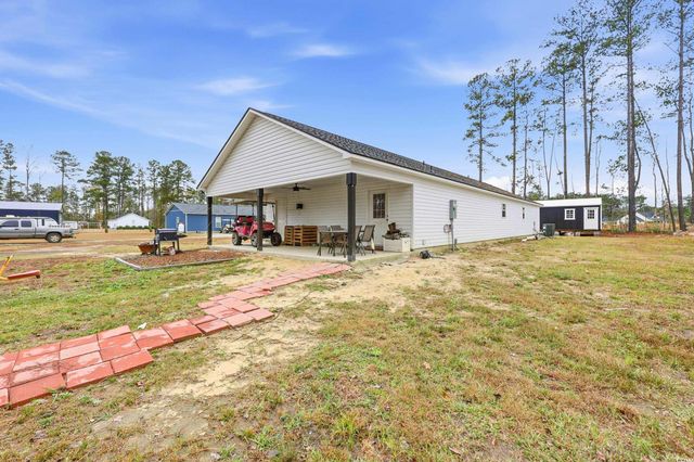 160 Leadwood St., Andrews, SC 29510