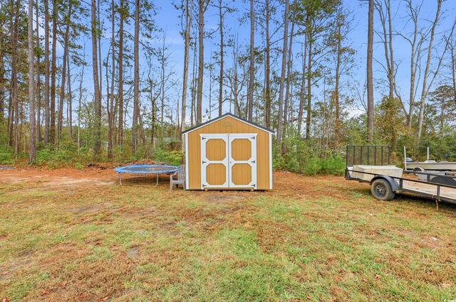 160 Leadwood St., Andrews, SC 29510