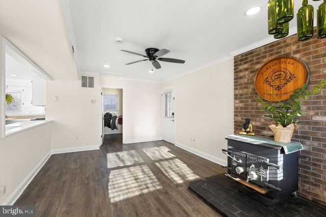 503 S MAPLE CT, Sterling, VA 20164