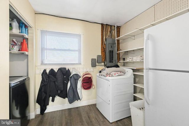 503 S MAPLE CT, Sterling, VA 20164