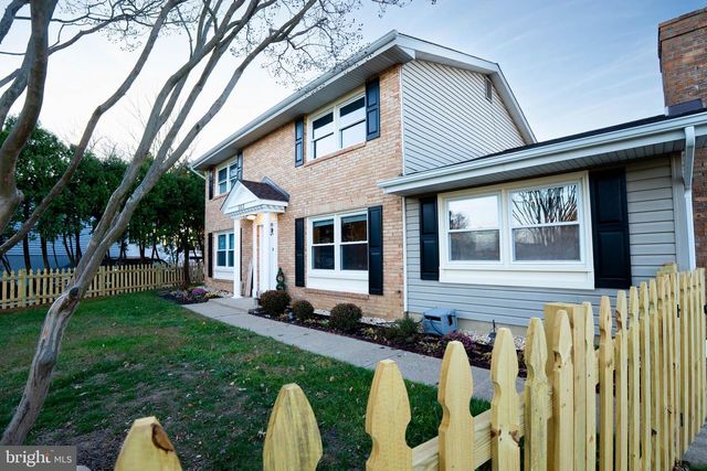 503 S MAPLE CT, Sterling, VA 20164