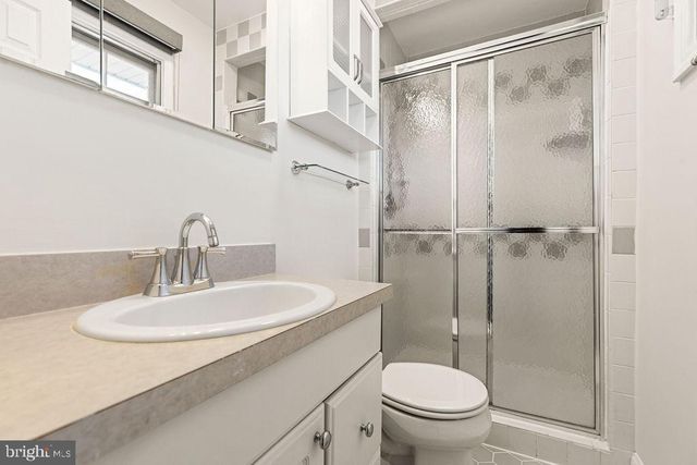 503 S MAPLE CT, Sterling, VA 20164