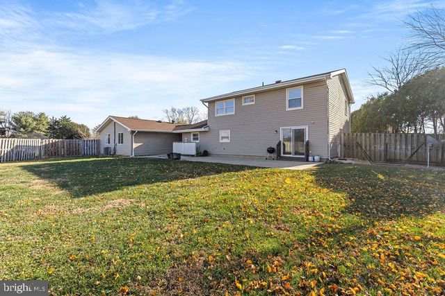 503 S MAPLE CT, Sterling, VA 20164