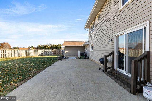 503 S MAPLE CT, Sterling, VA 20164