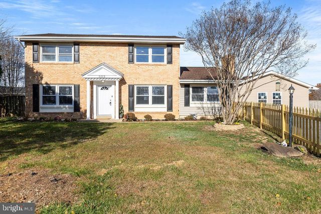 503 S MAPLE CT, Sterling, VA 20164