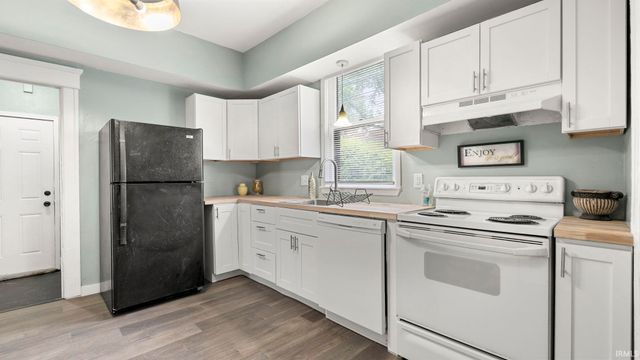 1018 Loree Street, Fort Wayne, IN 46805