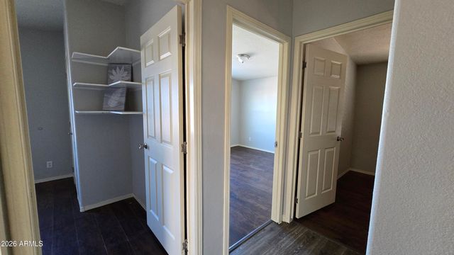 2200 N Delaware Drive 32, Apache Junction, AZ 85120