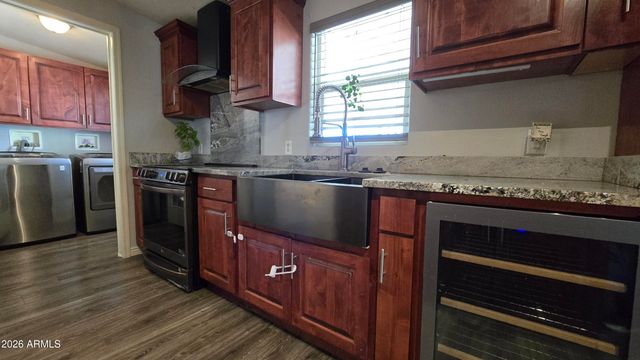 2200 N Delaware Drive 32, Apache Junction, AZ 85120