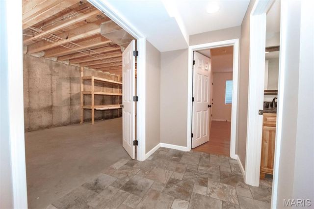 1007 San Luis Drive, Fenton, MO 63026