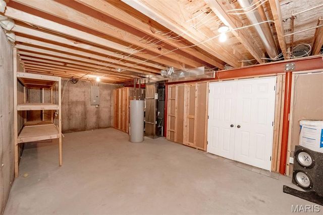 1007 San Luis Drive, Fenton, MO 63026