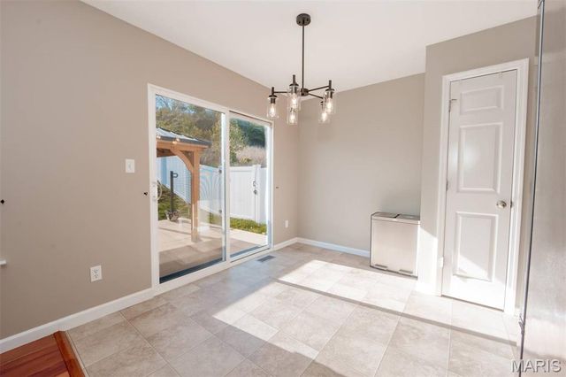 1007 San Luis Drive, Fenton, MO 63026