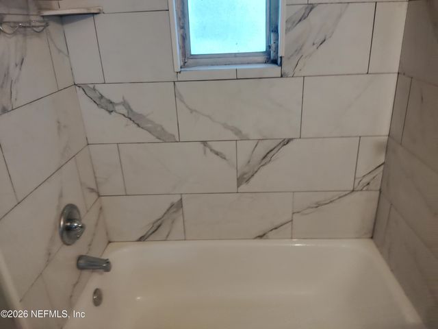 2653 SANDRA Lane, Jacksonville, FL 32208