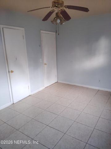 2653 SANDRA Lane, Jacksonville, FL 32208