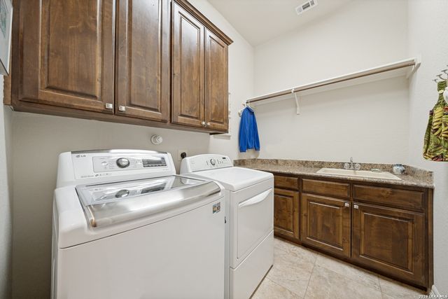 1406 Melanie Cir, San Antonio, TX 78258