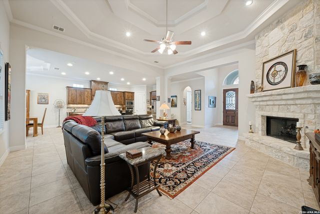 1406 Melanie Cir, San Antonio, TX 78258