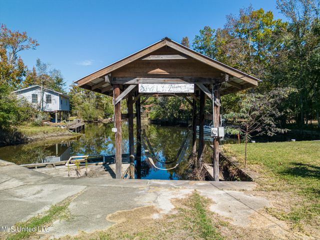 12053 Motsie Circle, Biloxi, MS 39532