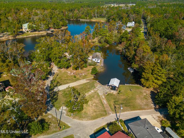 12053 Motsie Circle, Biloxi, MS 39532