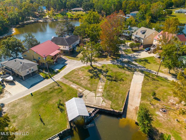 12053 Motsie Circle, Biloxi, MS 39532