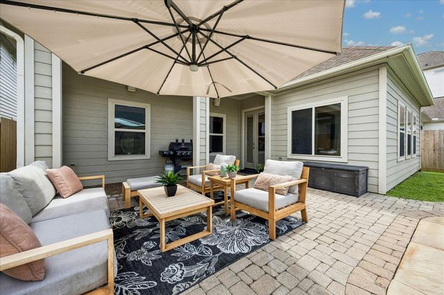 6010 Tyne Street, Houston, TX 77007