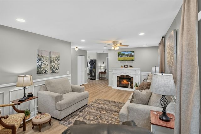 122 Player Lane, Westminster, SC 29693