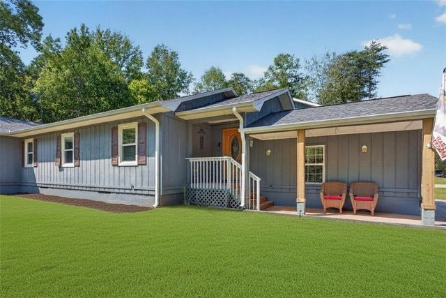 122 Player Lane, Westminster, SC 29693
