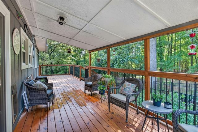 122 Player Lane, Westminster, SC 29693