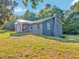 1389 Coconut Ridge Rd, Smithville, TN 37166