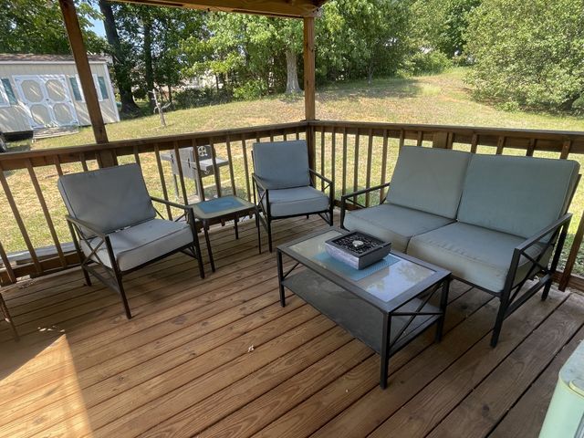345 Donna Dr, Clarksville, TN 37042