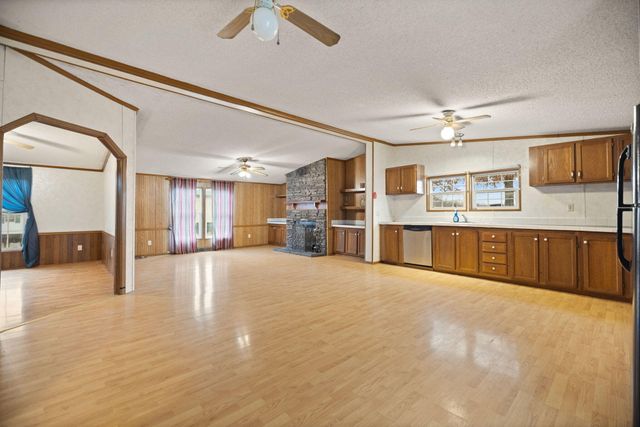 1195 Science Ridge Road, Jeffersonville, KY 40337