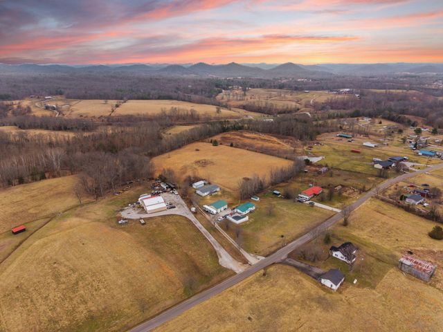 1195 Science Ridge Road, Jeffersonville, KY 40337