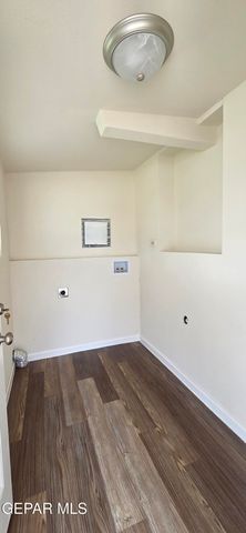 7856 JERSEY Street, El Paso, TX 79915