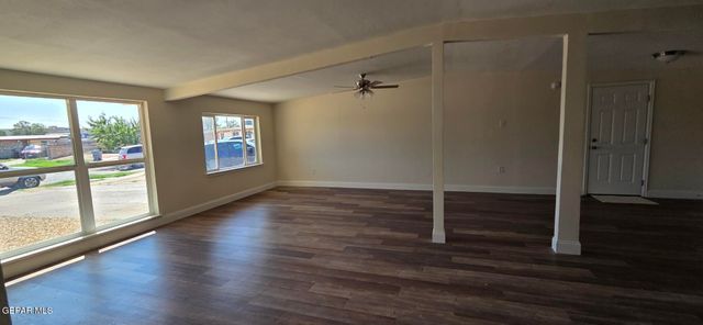 7856 JERSEY Street, El Paso, TX 79915