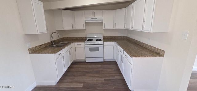 7856 JERSEY Street, El Paso, TX 79915