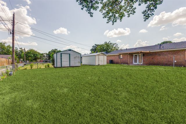 1442 Eastern Heights Drive, Mesquite, TX 75149