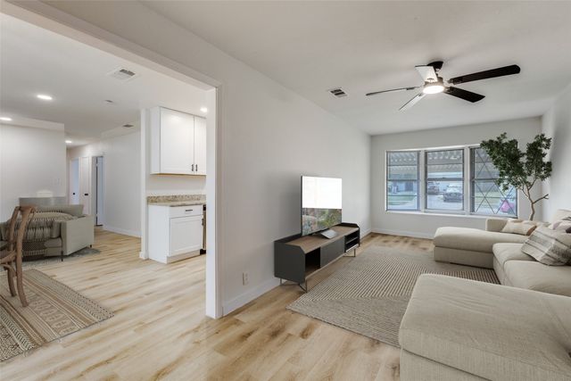 1442 Eastern Heights Drive, Mesquite, TX 75149