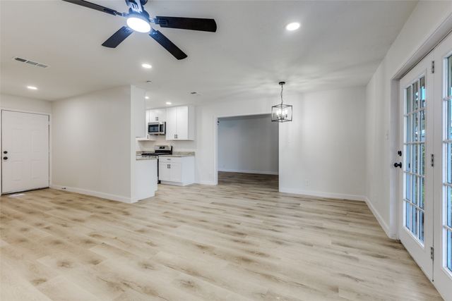 1442 Eastern Heights Drive, Mesquite, TX 75149