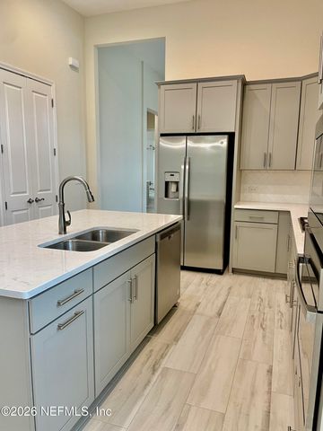 320 VISTA LAKE Circle, Ponte Vedra, FL 32081