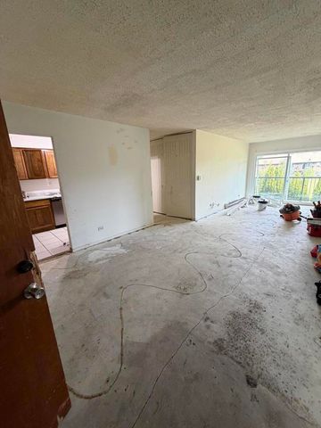 834 E Old Willow Road 216, Prospect Heights, IL 60070