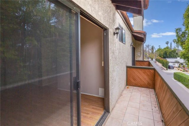 13819 Burbank Boulevard 7, Van Nuys, CA 91401