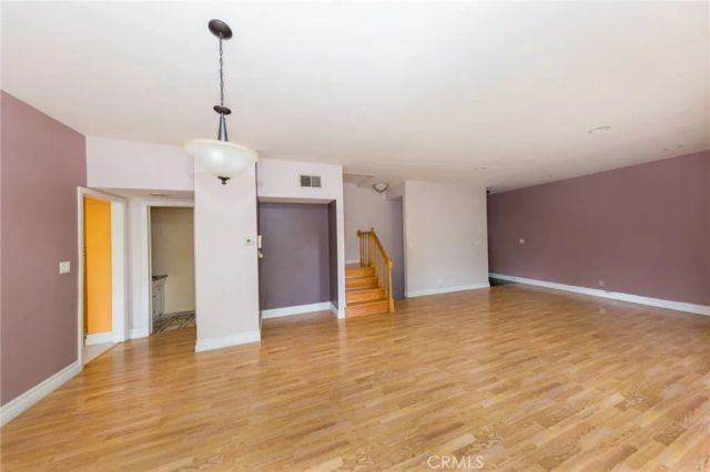 13819 Burbank Boulevard 7, Van Nuys, CA 91401