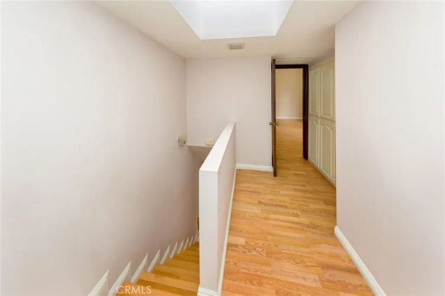 13819 Burbank Boulevard 7, Van Nuys, CA 91401