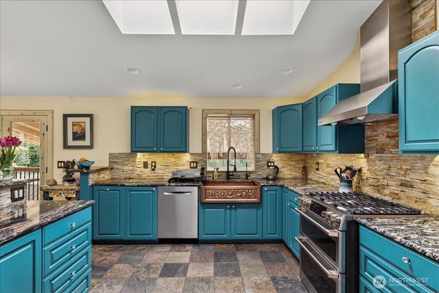 20340 State Route 534, Mount Vernon, WA 98274