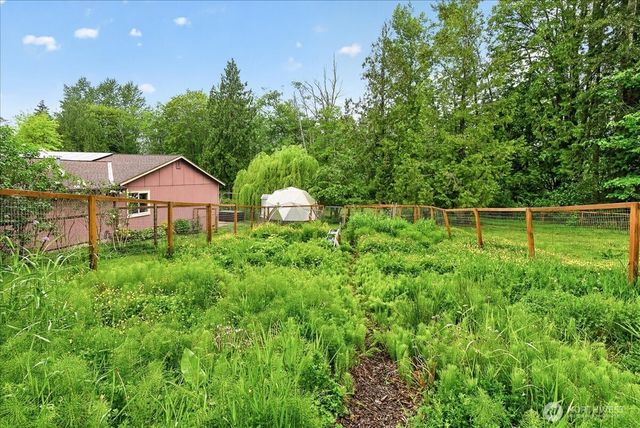 20340 State Route 534, Mount Vernon, WA 98274