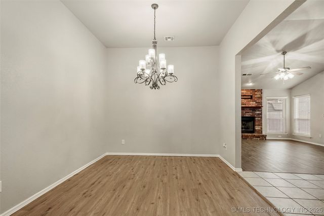 18717 E 50th Place S, Tulsa, OK 74134