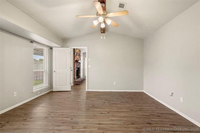 18717 E 50th Place S, Tulsa, OK 74134