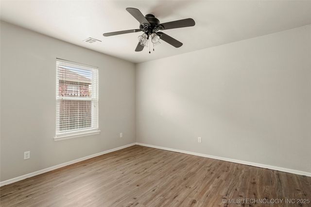 18717 E 50th Place S, Tulsa, OK 74134